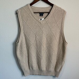St. Johns Bay Tan V-Neck Sweater Vest Size XL